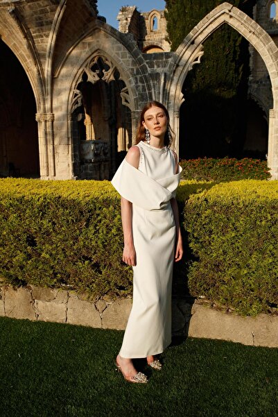 Nefeli Omuzdan Kruvaze Şal Detaylı Elbise EKRU