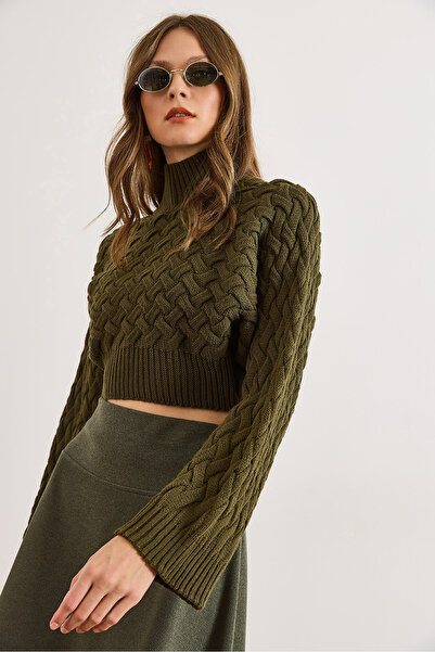 Olalook Kadın Haki Geniş Kol Detaylı Örgü Detaylı Crop Triko Kazak KZK-19001040