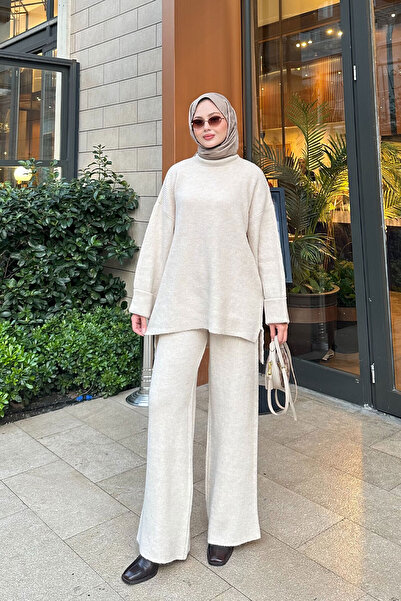 LOCCO Women's Elastic Waist Knitwear Set Cream