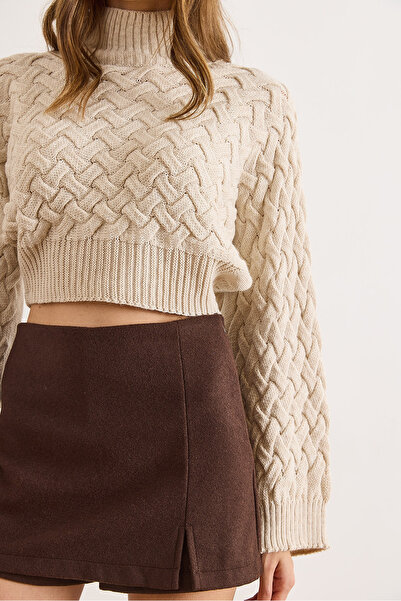 Olalook Pulover tricotat crop pentru femei, ecru, cu mâneci largi, cu detalii tricotate KZK-19001040