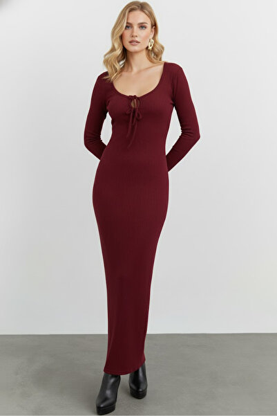 Sienza Women's Burgundy Ribbed Knit Maxi Dress