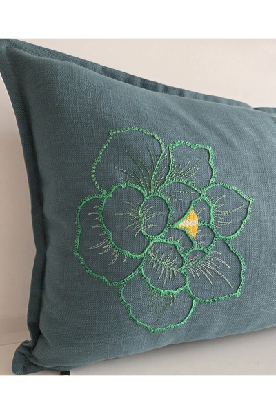 Fabric by Gülçin NAKIŞLI KETEN KUMAŞ ÇAM YEŞİLİ RENK DİKDÖRTGEN ÇİÇEK NAKIŞ İ...