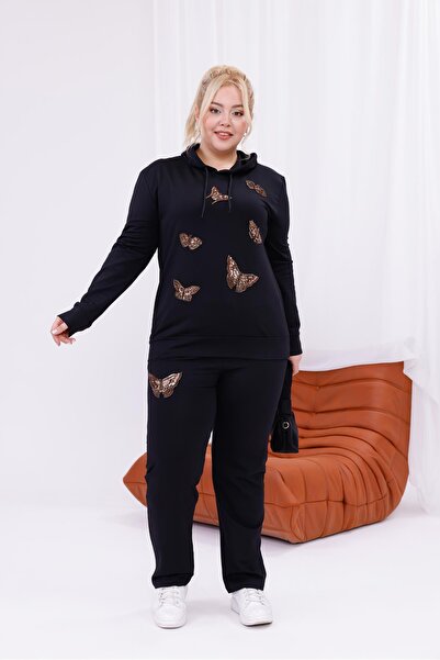 Siyezen Plus Size Butterfly Sequin Embroidered Suit