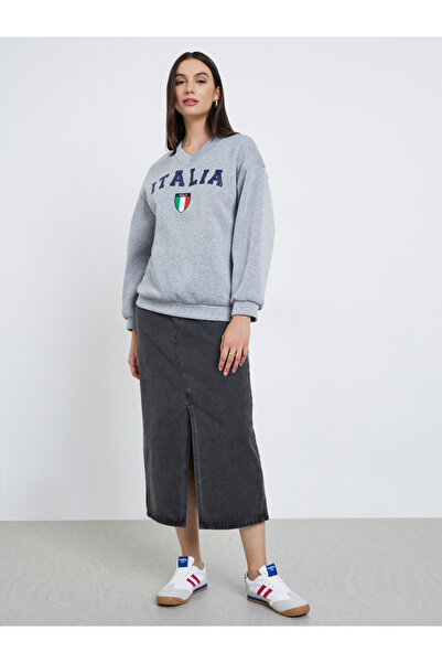 Styli Grey V Neck Sweatshirt with Dropped Shoulder