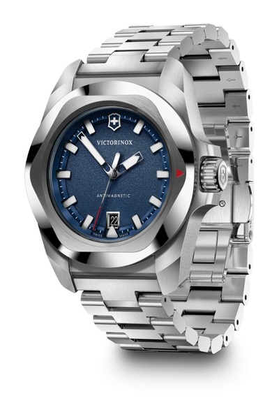 Victorinox Mens Watch 242031, Quartz, 41mm, 20ATM