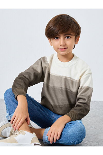 Styli Color Block Thermal Lined Sweater