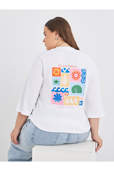 Styli Plus Size Graphic T-Shirt with Dropped Shoulder