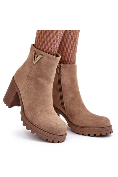 BOTO Women's suede boots with heel and decoration in strong beige 40