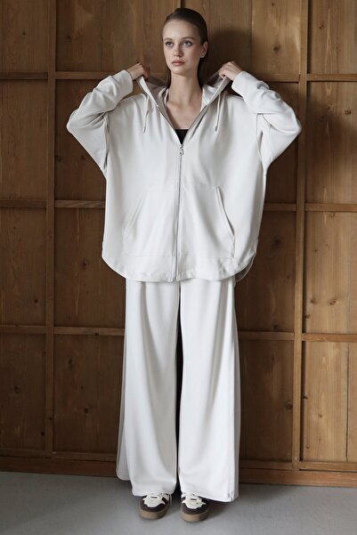 VAGGON Women's White High Waist Double Pocket Palazzo Woven Trousers Vs01426