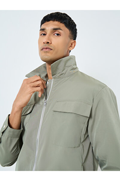 Styli Men Relaxed Fit Lightweight Jacket