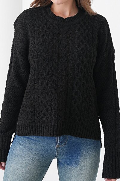 VAGGON Women's Black Thick Knitted Patterned Crew Neck Sweater Vs01438