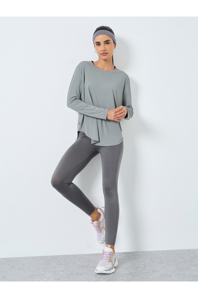 Styli Back Overlay Panel Curved Hem Top