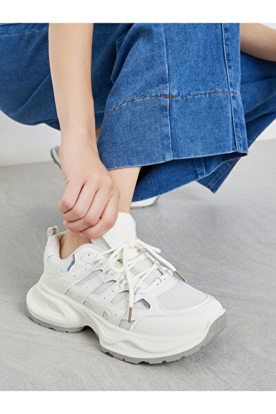 Styli Off White Sporty Chunky Sneakers