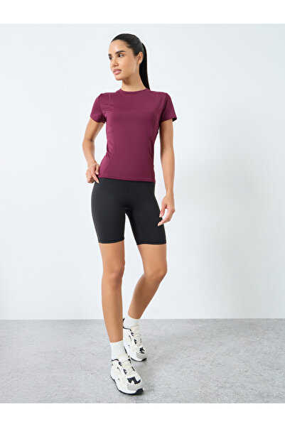 Styli Contour Stitch Detail Fitted Short Sleeve Top