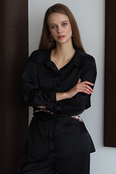 VAGGON Women's Black Buttoned Oversized Satin Shirt Vs01428