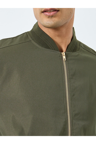 Styli Men Relaxed Fit Bomber Jacket