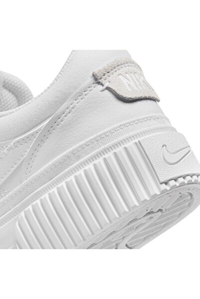 Nike Pantofi Sport WMNS COURT LEGACY LIFT Femei