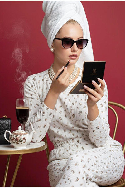 Siyah İnci ekru çiçek desenli Pamuklu Fitilli Kaşkorse Örme Pijama Takım