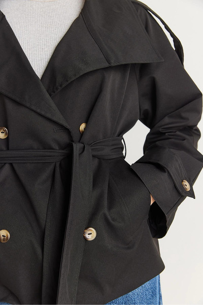 MODAMERSİ Women's Black Mock Neck Belt Detailed Lined Short Trench Coat