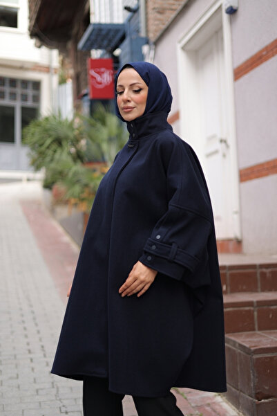 KADEEM Bohem Poncho 2008 &