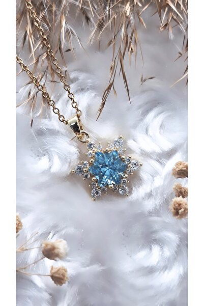 Serenity قلادة من الفولاذ على شكل ندفة الثلج مرصعة بحجر الزركون الأزرق والأبيض
