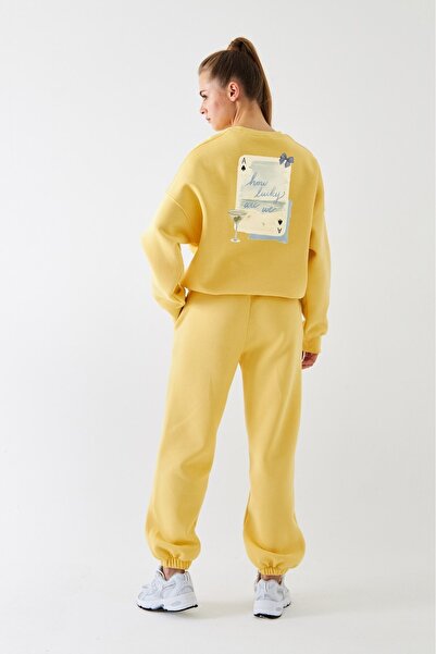 The Champ Clothing Γυναικείο φούτερ oversized How Lucky Are We με τύπωμα Κίτρινο – Λαιμόκοψη, 3 κλωστές επένδυση fleece Fleece