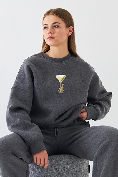 The Champ Clothing سويت شيرت نسائي قصة فضفاضة مارتيني ليوبارد مطبوع فومي ميلا...