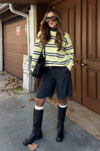 Laluvia Sarı Renkli Çizgili Oversize Triko Kazak - 2516