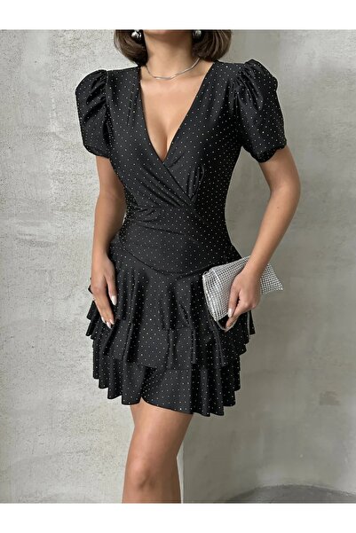 ADAMODA.RO Елегантна къса рокля от ликра с волани и кристали