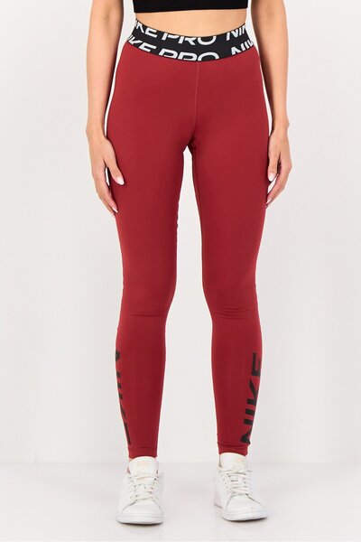 Nike بنطال رياضي ضيق للنساء، لون عنابي