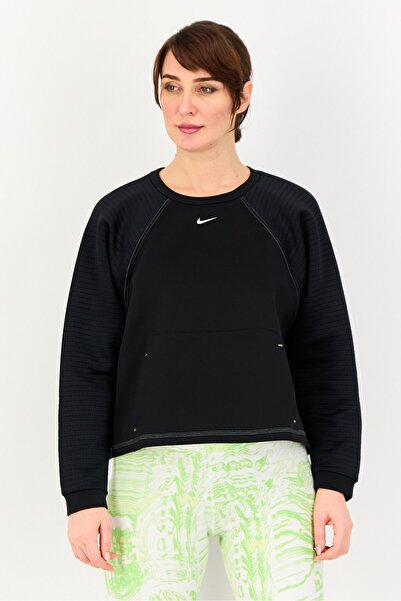 Nike Women Loose Fit Long Sleeve Outdoor Sweatshirt, Black