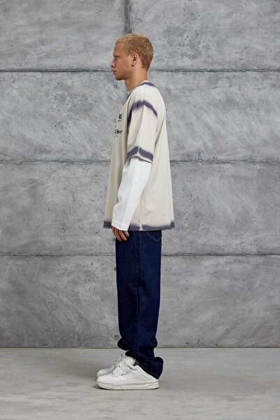 NOMARC Κρεμ Φούτερ με ΠΡΕΣΤΕΜΕΝΟ ΣΤΑΙΡΙΑΖΟΝΤΑΙΟ ΣΤΙΛ ΜΕ ΧΕΙΡΟΠΟΙΗΤΟ ΜΕΓΕΘΟΣ