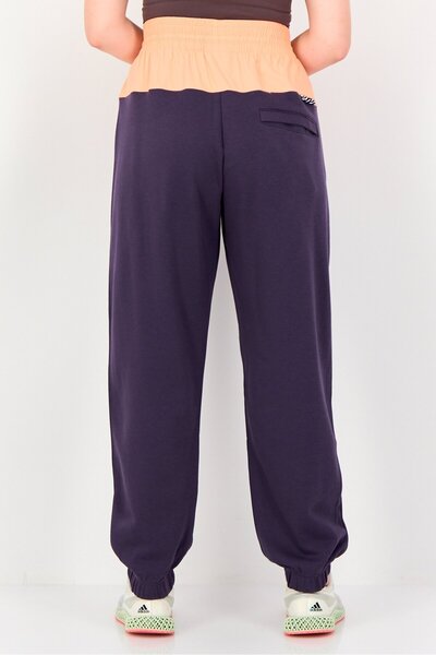 Nike Women Oversized Fit Outdoor Sweatpants, Mauve