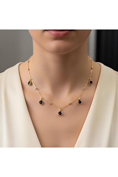 Store 5 Taşlı Siyah Işıltılı Kolye
