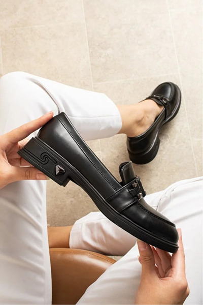 nuvora Жіночі туфлі-лофери з товстою підошвою, що виглядають як шкіряні, стильні та сучасні для щоденного носіння