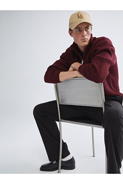 LC Waikiki سترة تريكو رجالية بياقة عالية وسحاب