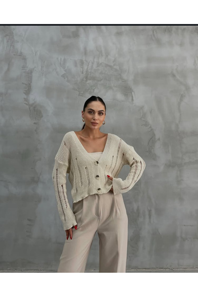 Nokta Premium Quality Cream Lace-Like Knit Cardigan