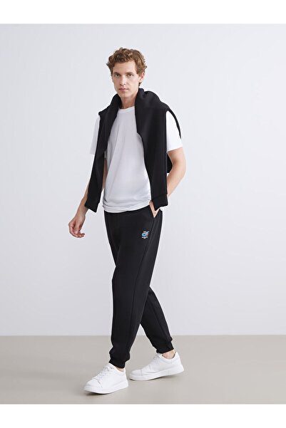 LC Waikiki Ανδρικό παντελόνι Jogger LCW ECO Standard Fit