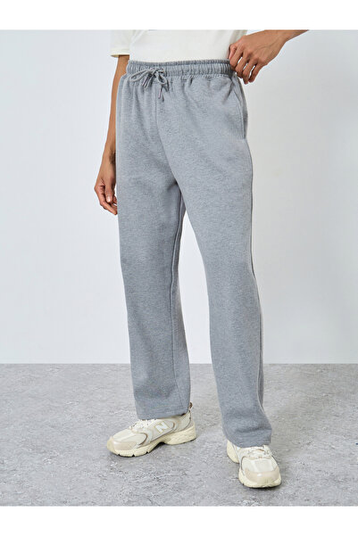 Styli Men Grey Oversized Joggers with Drawstring