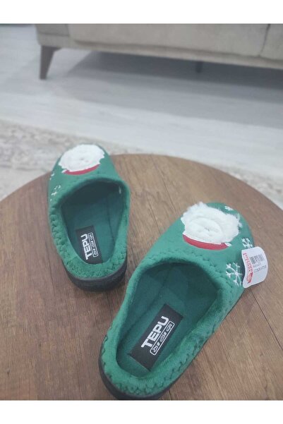 GEZER TEPU Noel Temalı Ev Terliği – Yumuşak Peluş Santa Desenli Kadın/Erkek Panduf