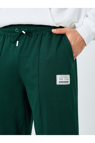Styli Men Green Relaxed Fit Joggers