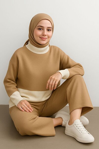 MAY MARA Stand-Up Collar 2-Piece Blazer and Pants Tricot Suit