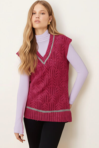 armonika Women's Fuchsia V-Neck Knitwear Sweater Arm-26K136004