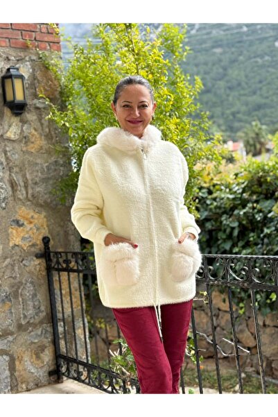 Punta Otantik Pt10665 Hooded Pocket Fur-Lined Italian Angora Coat Ecru