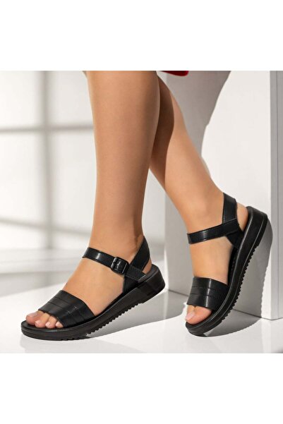 Modlet.ro Γυναικεία μαύρα Σανδάλια με χοντρή σόλα MOD03881