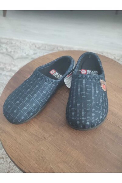 GEZER Men's Brown Square Patterned Winter House Slippers – Warm and Comfortable Model with Non-Slip Soles