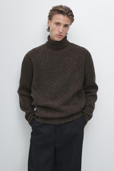 Massimo Dutti Dik yaka %100 yün tüylü triko kazak