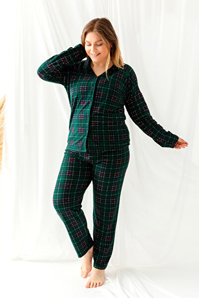 nisaNCa Plus Size Winter Buttoned Plaid Pattern New Year Themed Women's Suede Pajama Set