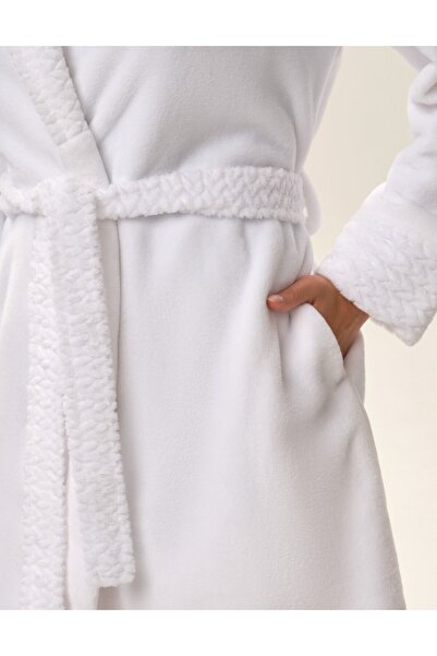 ESOTIQ Women's Fleece Bathrobe Home Robe with Belt Elegant Classic Design Super Warm | Jolanda