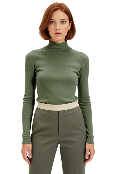 PayBuy Women's White Fitted Bodycon Mock Neck Long Sleeve Stretchy Knitted Blouse Ideal for Everyday Wear